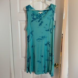 Light weight summer sleeveless dress, only worn a few times, great shape